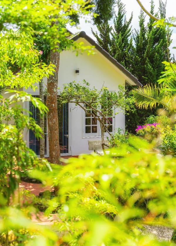 Bungalow Nhìn ra vườn