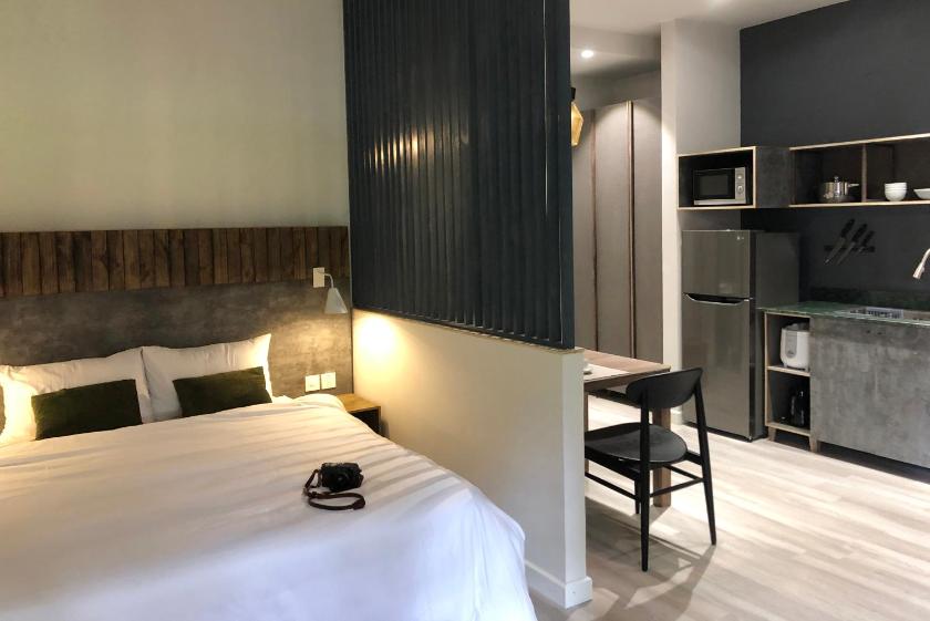 Căn Hộ Nhìn Ra Vườn Căn Hộ Nhìn Ra Vườn