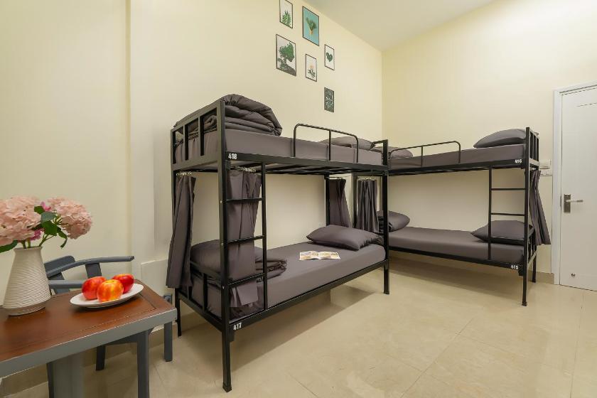 Giường trong Phòng ngủ tập thể 4 người