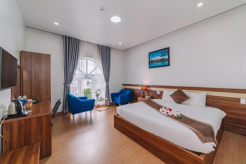Suite Nhìn Ra Thành Phố