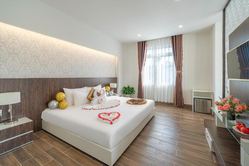 Suite nhìn ra núi Suite nhìn ra núi