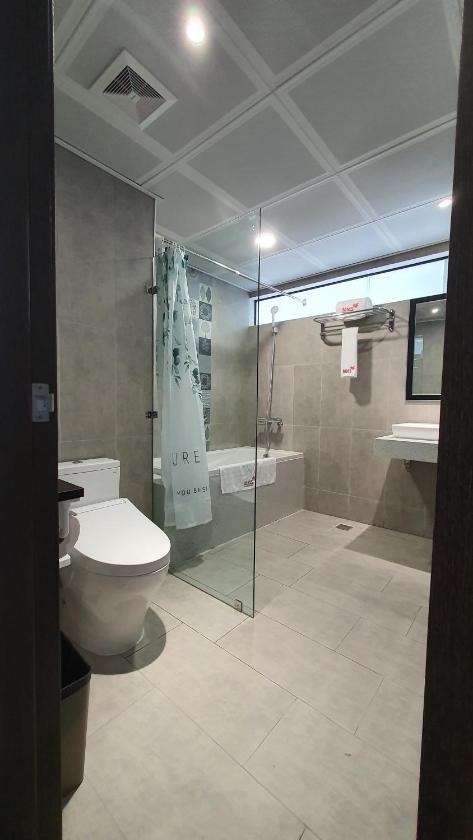 Phòng Deluxe Có Giường Cỡ King