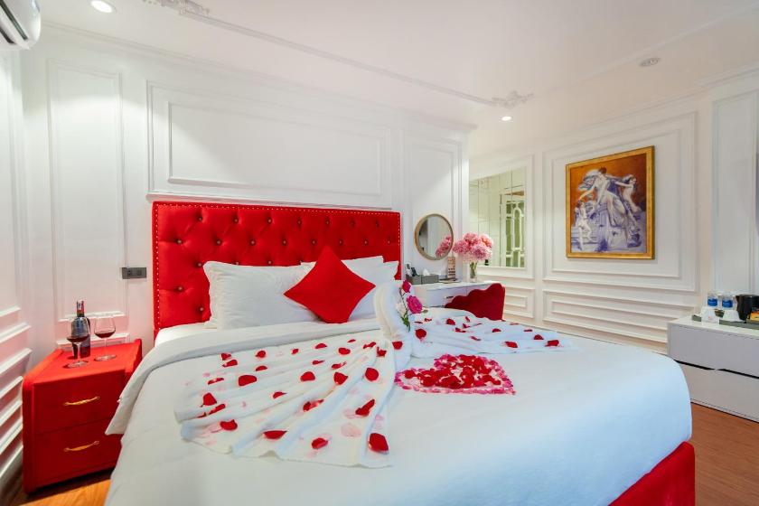 Phòng Giường Đôi Nhìn Ra Hồ Nước