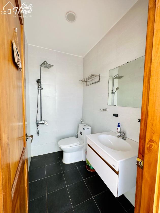 Phòng Giường Đôi Với Phòng Tắm Riêng Bên Ngoài