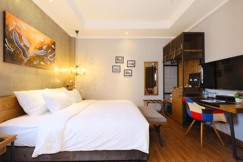 Phòng Deluxe Giường Đôi