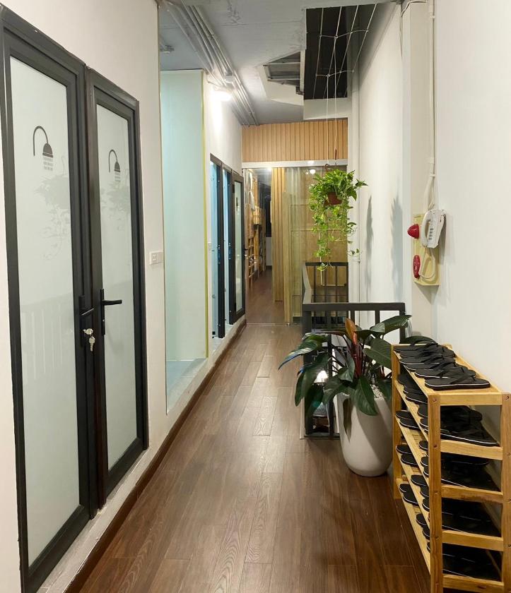 Giường Tầng Trong Phòng Ngủ Tập Thể Cho Nam Và Nữ