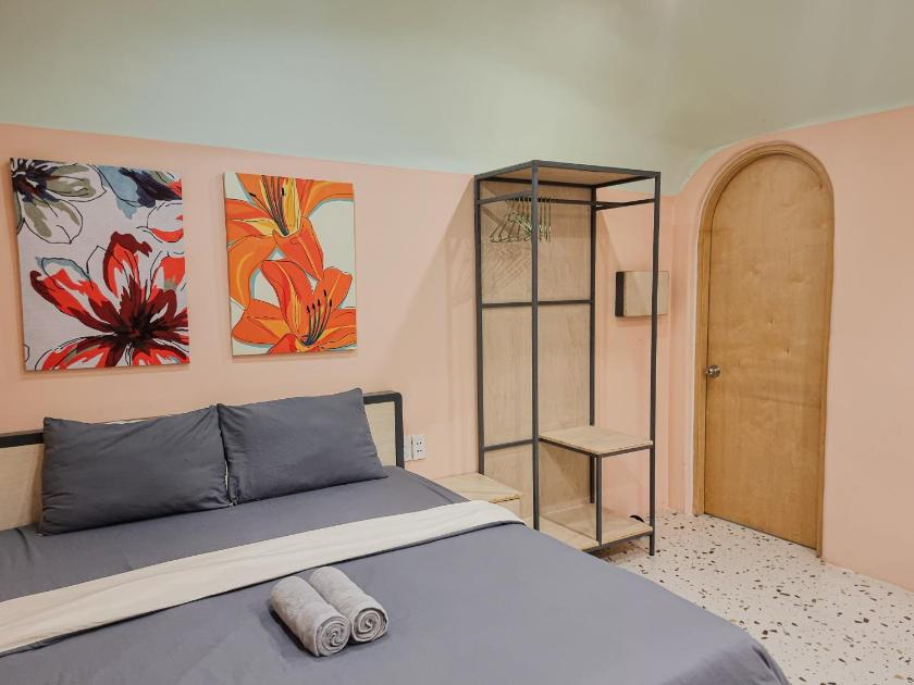 Studio Deluxe Có Giường Cỡ Queen  Studio Deluxe Có Giường Cỡ Queen