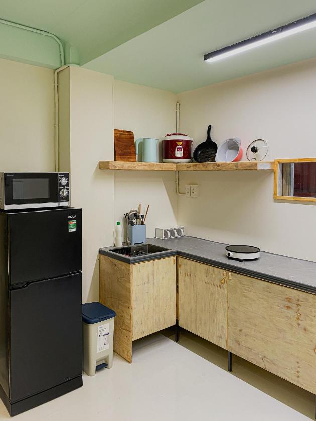 Studio Deluxe Studio Deluxe