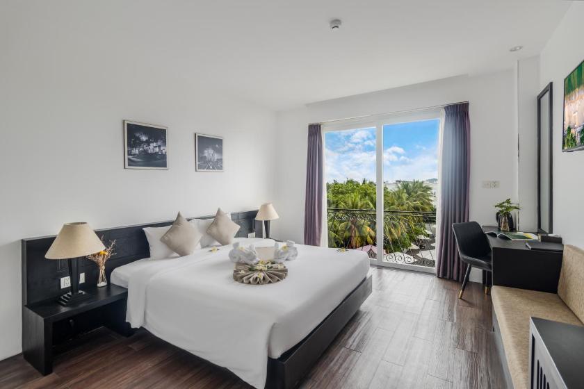 Phòng Deluxe Giường Đôi Phòng Deluxe Giường Đôi