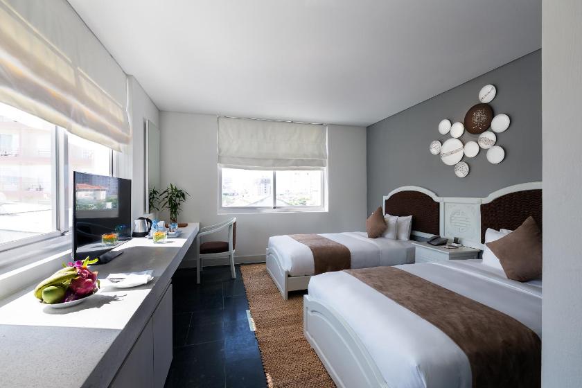 Phòng Deluxe Giường Đôi/2 Giường Đơn Nhìn Ra Thành Phố