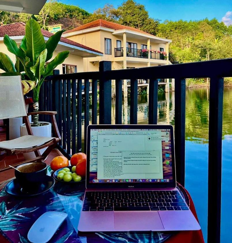 Bungalow Nhìn ra Hồ