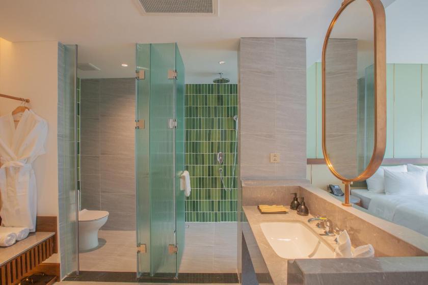 Phòng Deluxe Giường Đôi Nhìn Ra Vườn Phòng Deluxe Giường Đôi Nhìn Ra Vườn