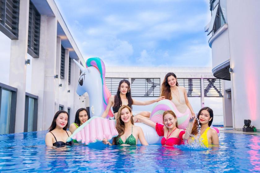 Căn Hộ 2 Phòng Ngủ