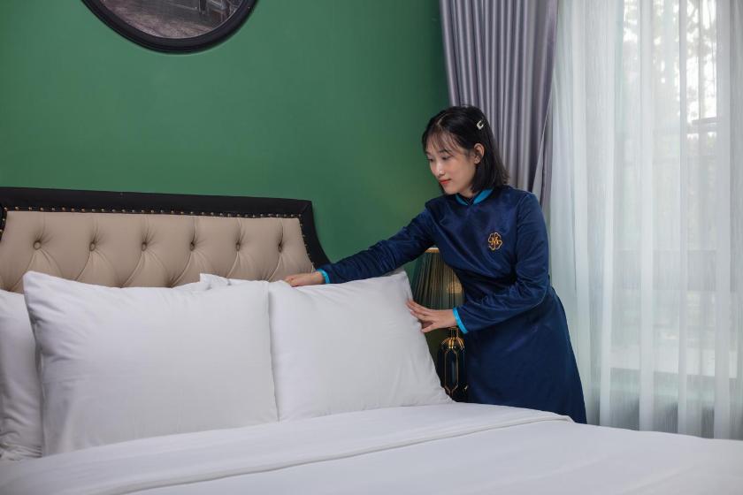 Suite Deluxe Có Giường Cỡ Queen