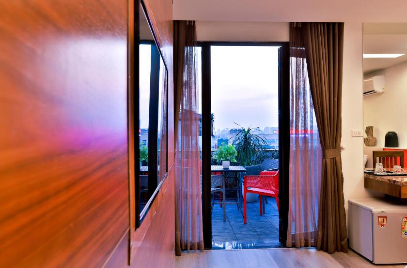 Phòng Có Giường Cỡ King Với Ban Công