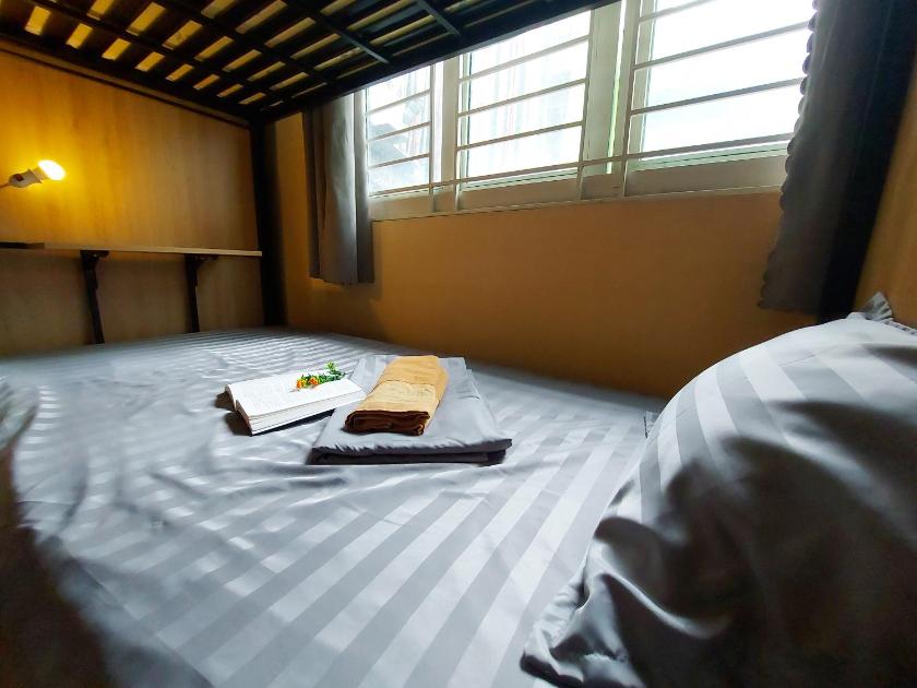 Giường Trong Phòng Ngủ Tập Thể Cho Cả Nam Và Nữ 6 Giường