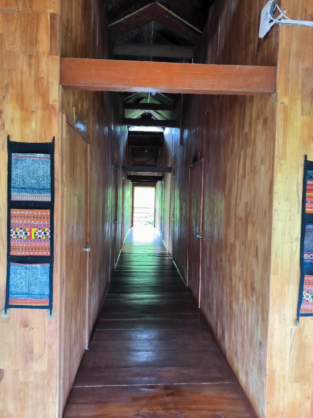 Phòng Tiêu Chuẩn 2 Giường Đơn Hướng Núi