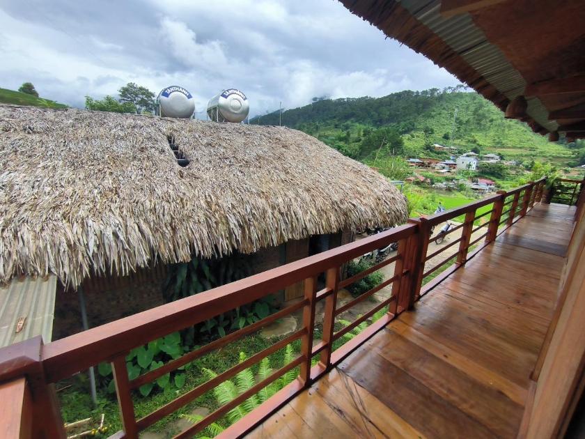 Phòng Tiêu Chuẩn 2 Giường Đơn Hướng Núi