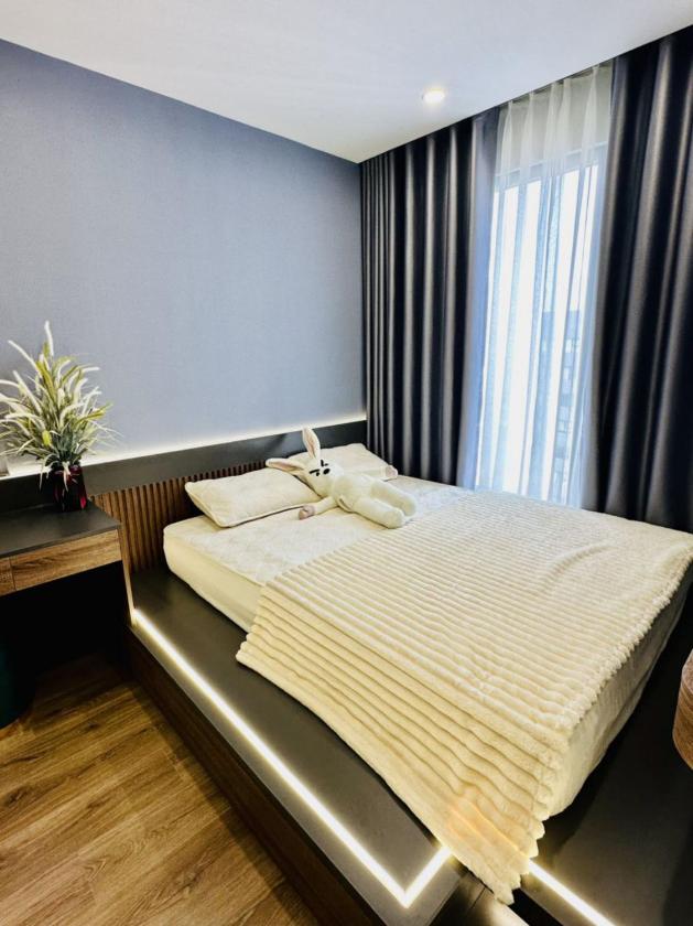 Căn Hộ Nhìn Ra Vườn