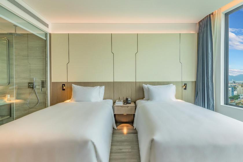 Phòng Deluxe 2 Giường Đơn Nhìn ra Một góc Biển