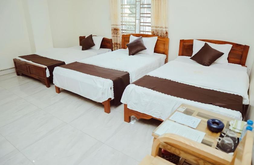 Phòng 3 Người Có Phòng Tắm Riêng