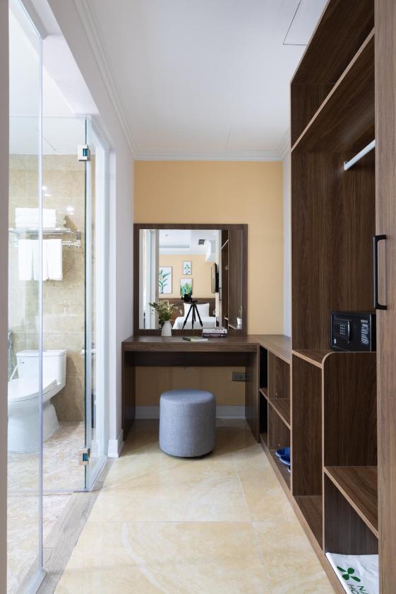 Phòng cho 3 người có Ban Công