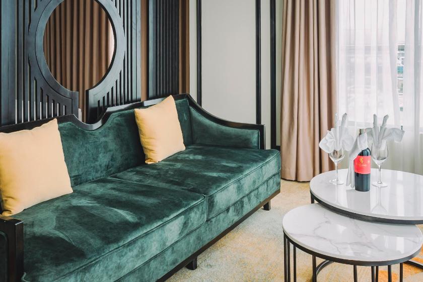 Suite Hạng Tổng Thống + Xe Đưa Đón Miễn Phí Đến Trung Tâm Thành Phố