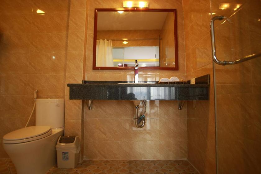 Phòng Có Giường Cỡ King Với Ban Công