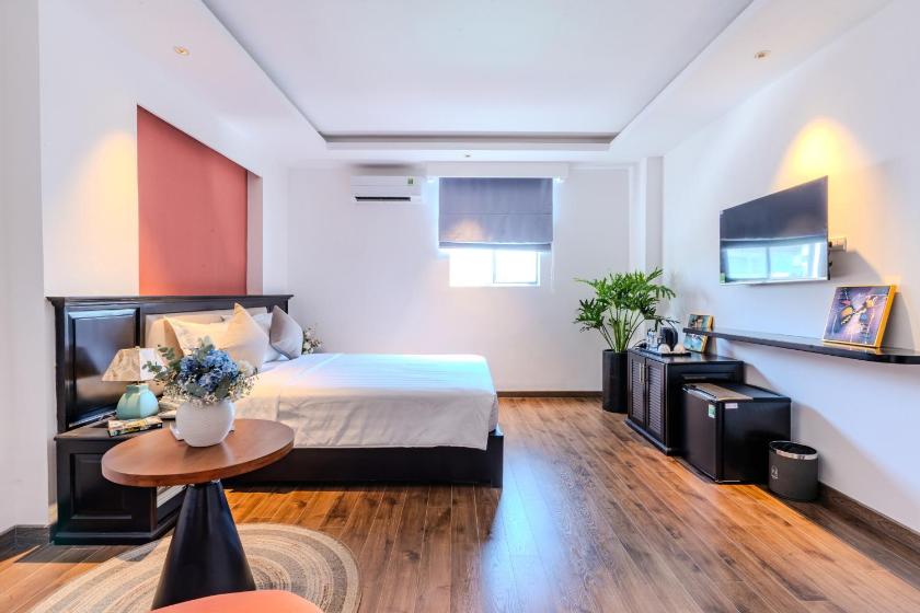 Suite Deluxe Có Giường Cỡ Queen