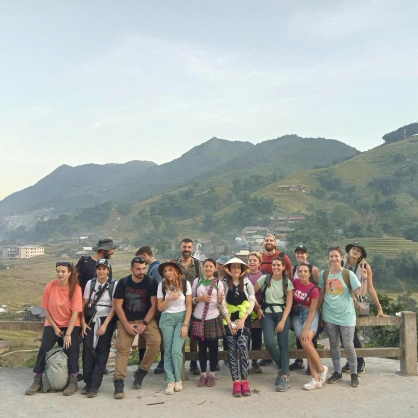 Phòng Giường Đôi Có Ban Công