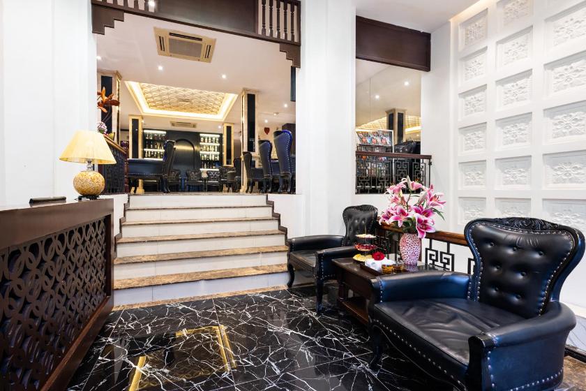 Phòng Giường Đôi Hạng Tiết Kiệm