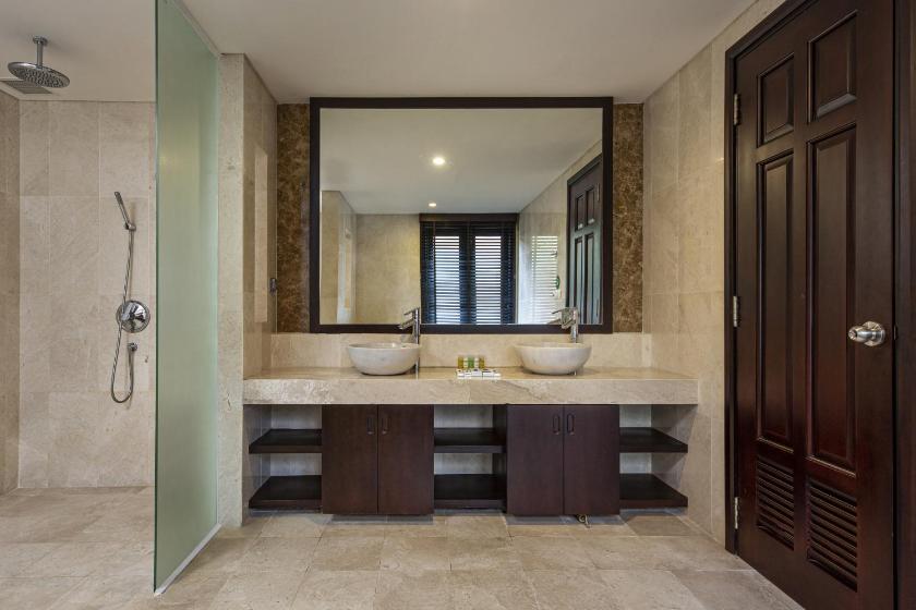 Biệt Thự Có Hồ Bơi Riêng