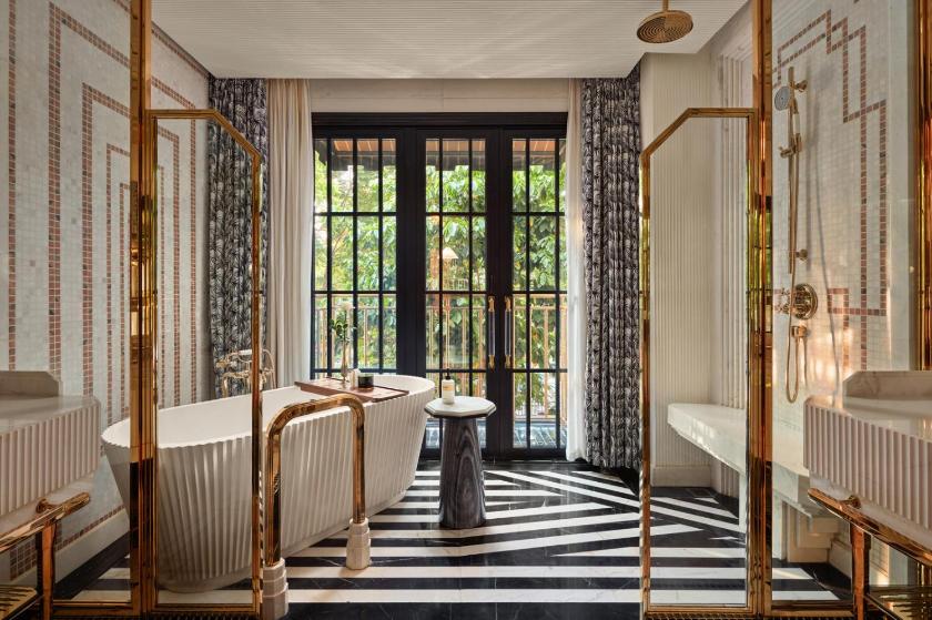 Capella Suite Capella Suite