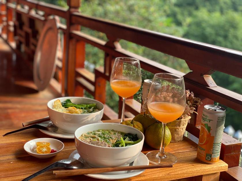 Phòng Deluxe Giường Đôi