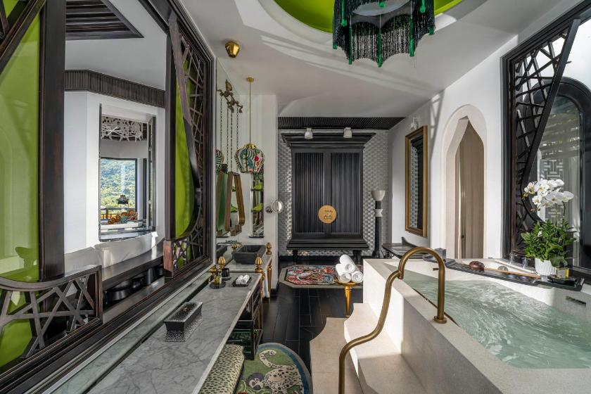 Biệt Thự 4 Phòng Ngủ Có Hồ Bơi Nhìn Ra Biển