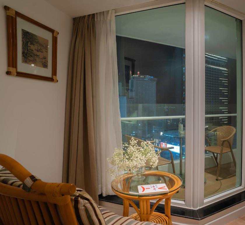 Partial Sea View Partial Sea View