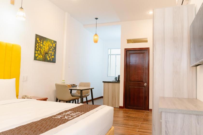 Phòng Deluxe Giường Đôi Có Bồn Tắm