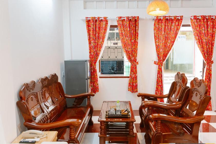 Phòng Deluxe Giường Đôi Có Bồn Tắm