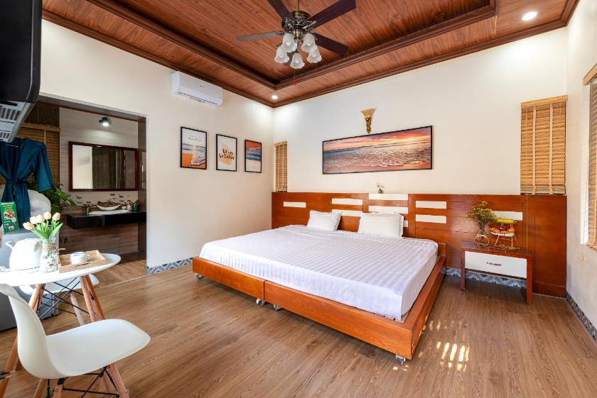 Phòng Deluxe Giường Đôi/2 Giường Đơn Nhìn Ra Hồ Bơi Phòng Deluxe Giường Đôi/2 Giường Đơn Nhìn Ra Hồ Bơi