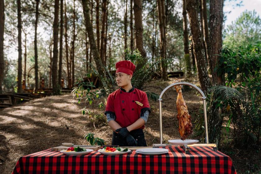 Giường Trong Phòng Nghỉ Tập Thể 8 Giường Cho Cả Nam Và Nữ