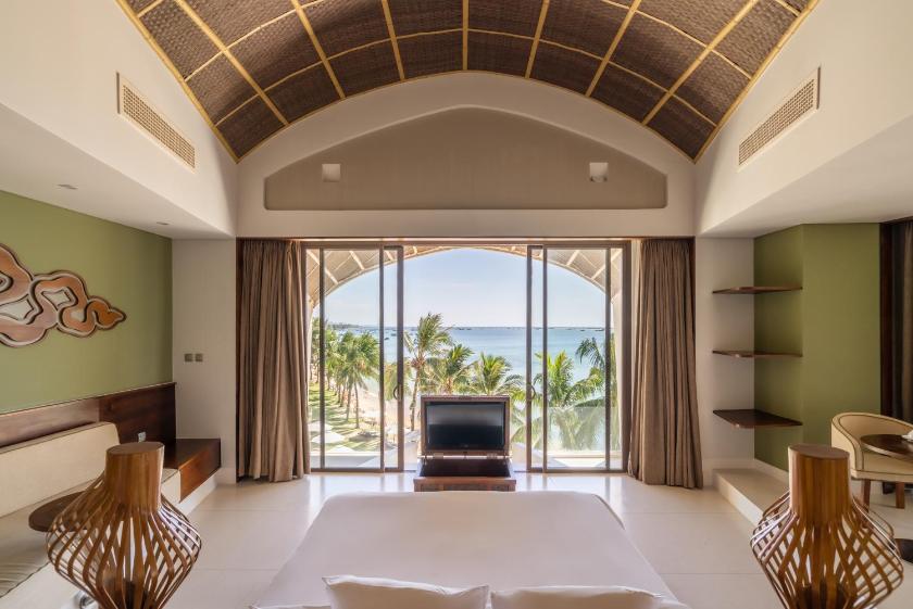 Suite Luxury Nhìn ra Biển Suite Luxury Nhìn ra Biển