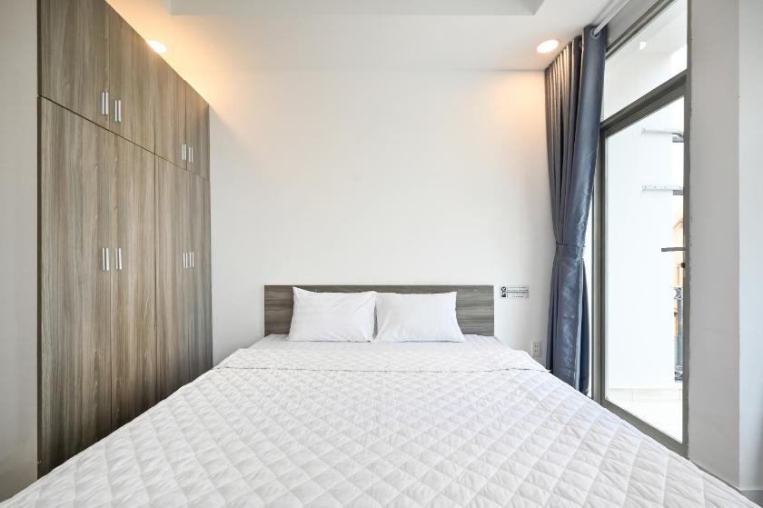 Phòng Deluxe Giường Đôi Nhìn Ra Thành Phố