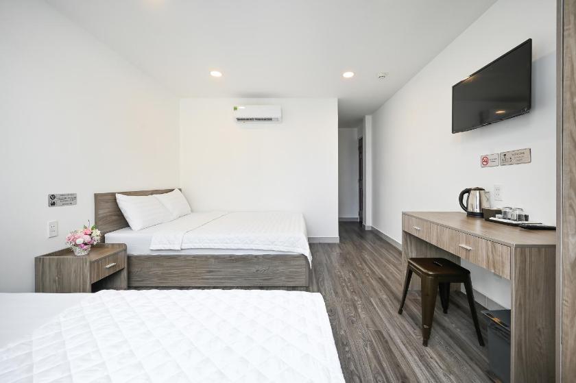 Phòng Deluxe 3 Người Nhìn ra Thành phố