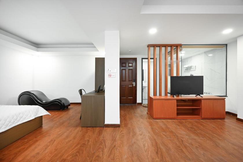 Premium Deluxe Room with Bathtub