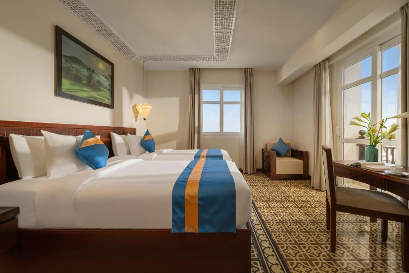 Suite Junior 2 Giường Đơn nhìn ra Sông