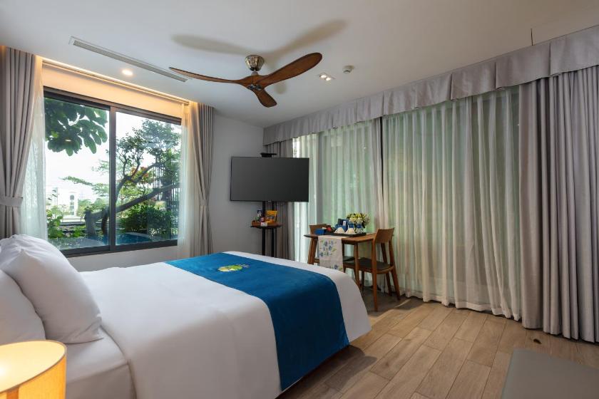 Phòng Deluxe Có Giường Cỡ King