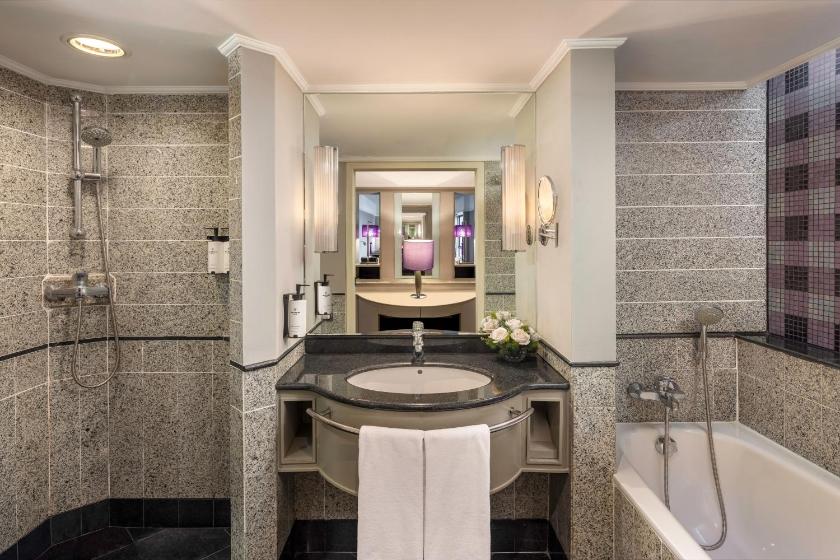 Phòng Cổ điển có Giường cỡ King Nhìn ra Thành phố