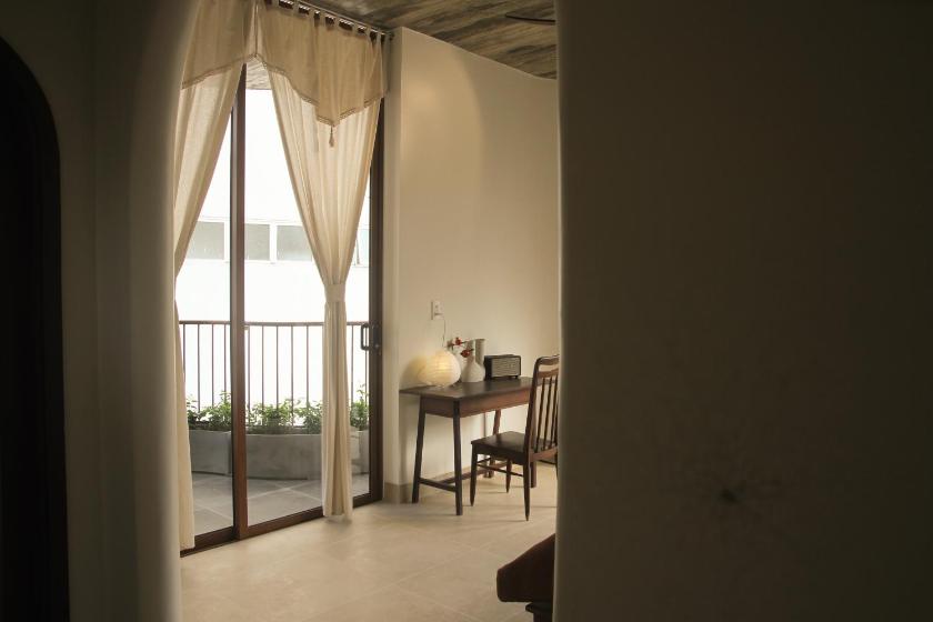 Phòng Có Giường Cỡ King Với Ban Công