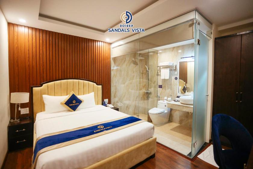 Suite Nhìn Ra Hồ Suite Nhìn Ra Hồ