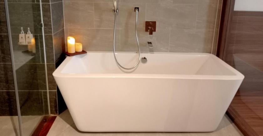 Suite Junior Nhìn Ra Biển Suite Junior Nhìn Ra Biển